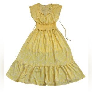 💜 Sienna Sky Yellow & White Floral Smocked Bodice Maxi Dress S Cottagecore Midi